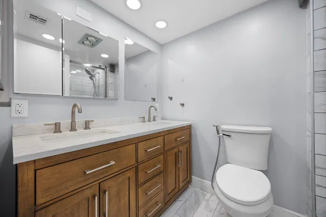 Unit 1314 photo 26