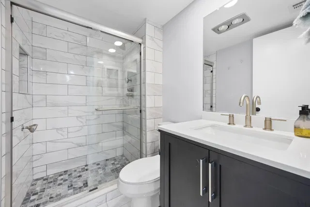 Unit 1314 photo 27