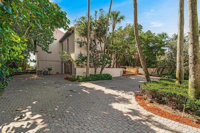 Residence photo 14