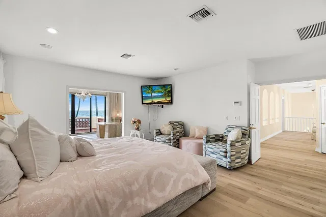 Residence photo 70