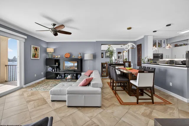 Flagler Pointe Unit 901 photo 16