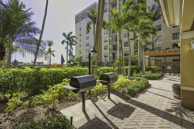 Flagler Pointe Unit 901 photo 48