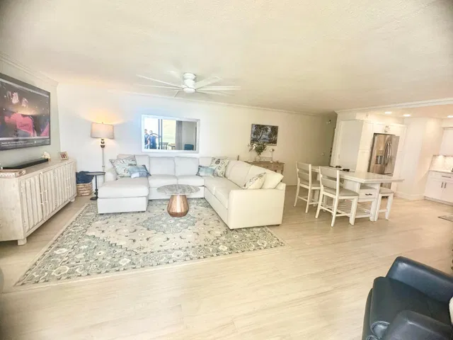 Singer Island Unit B-14-d photo 4