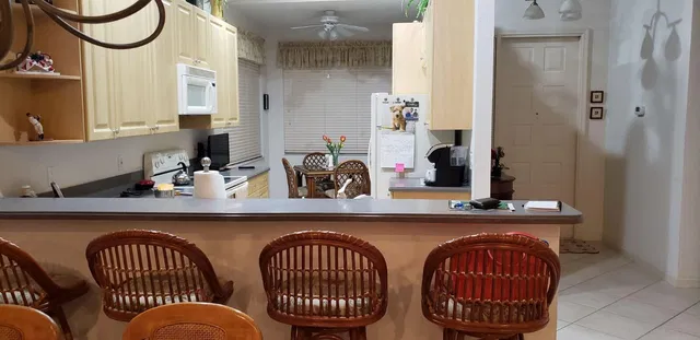 Residence photo 8