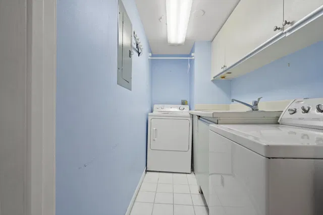 Presidential Court Unit 704 photo 27