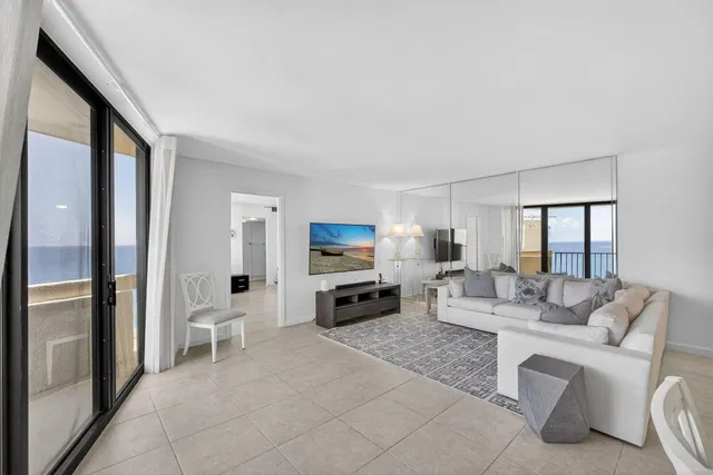 Singer Island Unit B24d photo 17