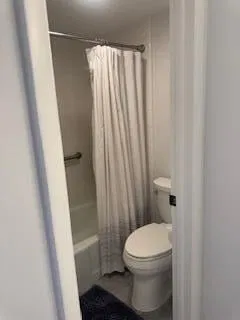 Unit Unit 205 photo 12