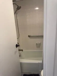 Unit Unit 205 photo 13