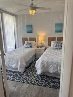 Unit Unit 205 photo 26