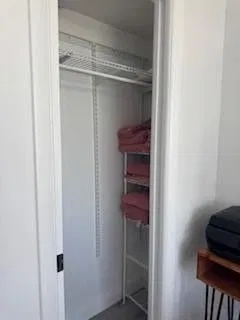 Unit Unit 205 photo 33
