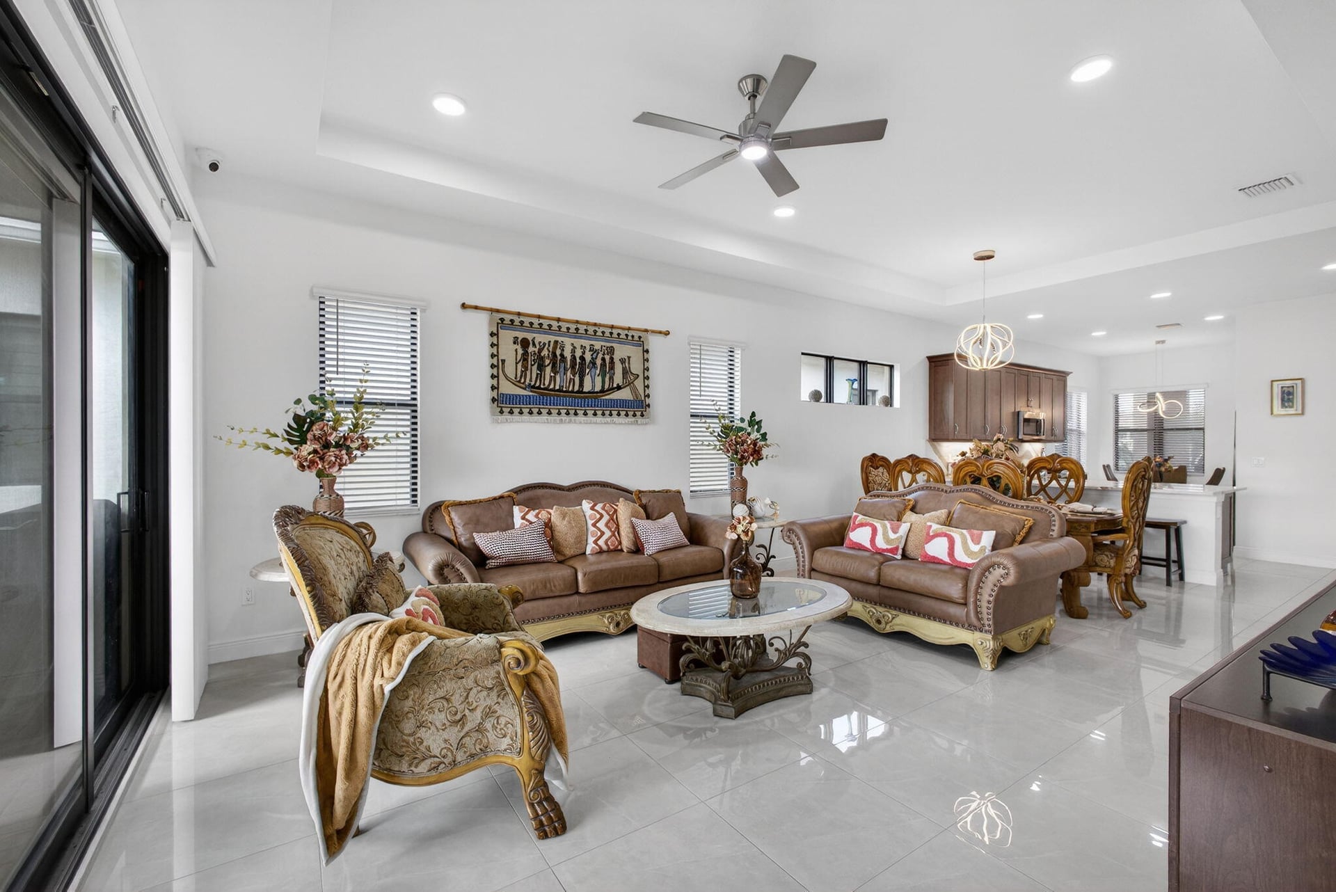 Residence photo 18