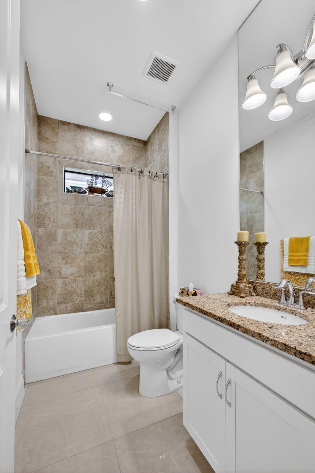Residence photo 30