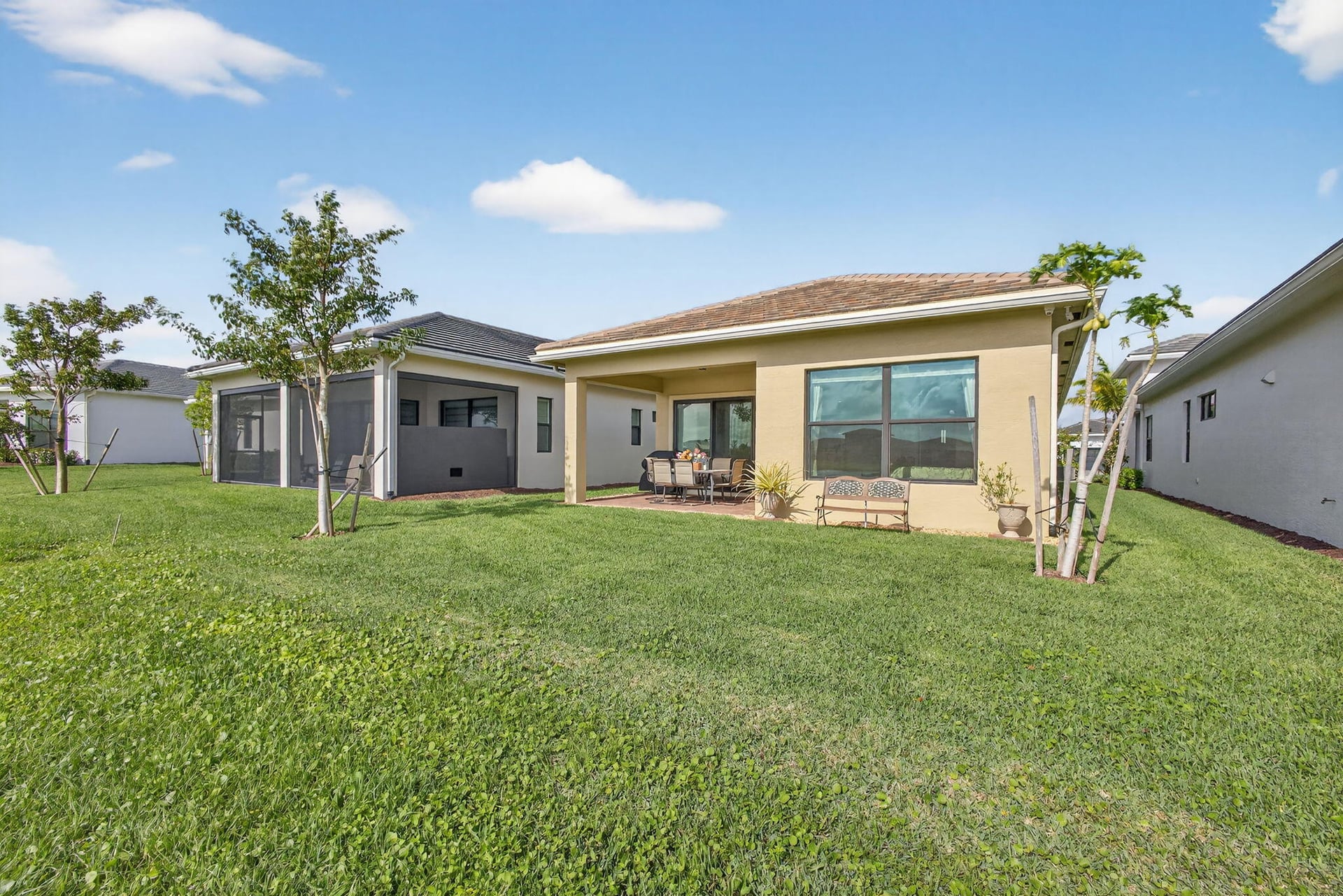 Residence photo 43