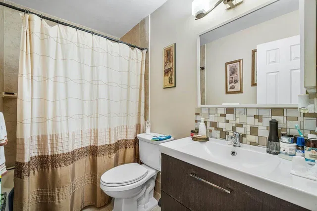 Residence photo 19