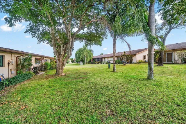 Residence photo 20