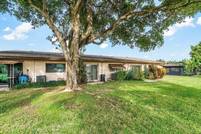 Residence photo 21