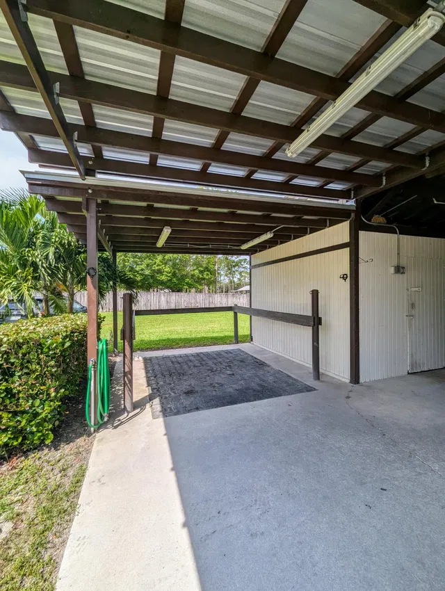 Unit - Barn - photo 6