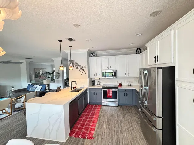 Residence photo 26