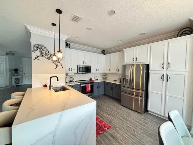 Residence photo 27