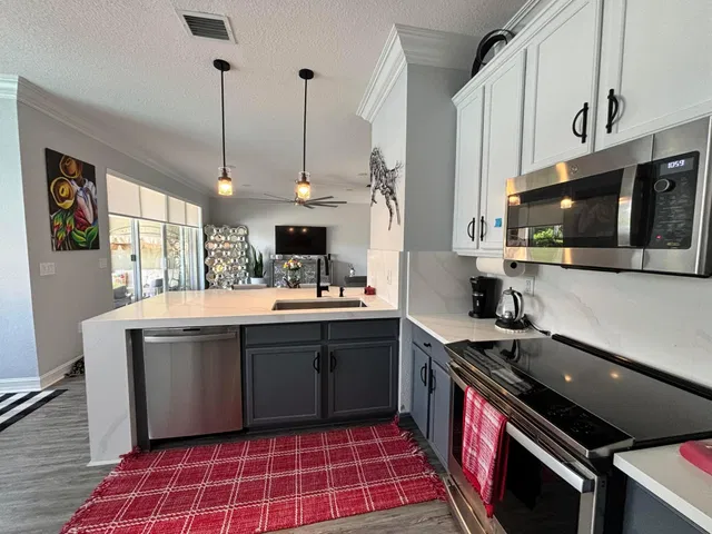 Residence photo 34