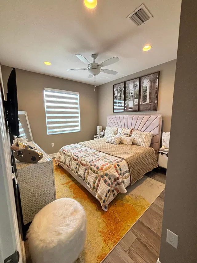 Residence photo 51