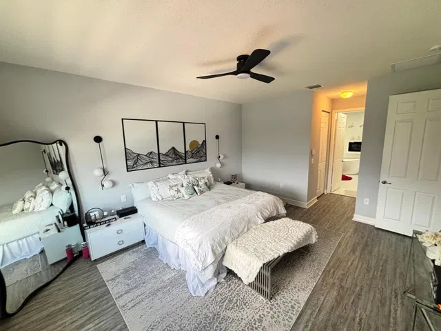 Residence photo 69