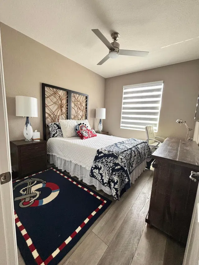 Residence photo 75
