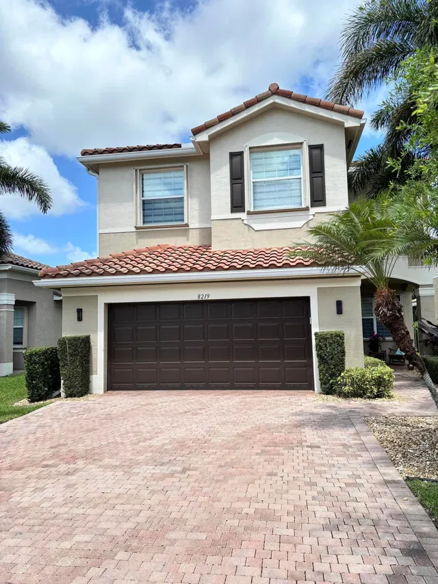 Residence photo 86