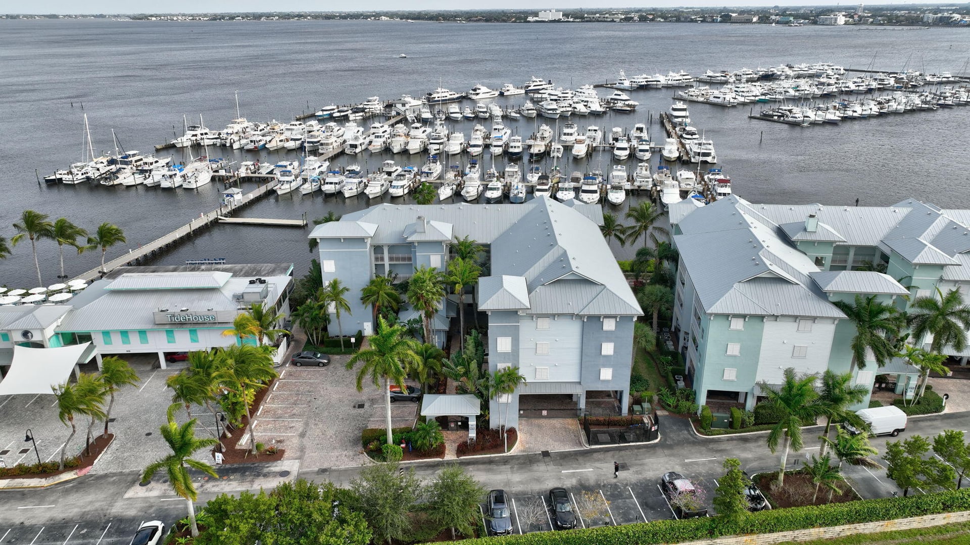 Harborage Yacht Club Unit 404 photo 54