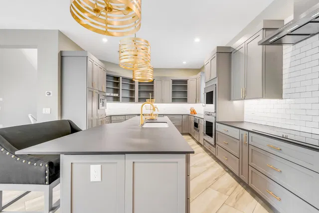 Eagles Landing Residence photo 9