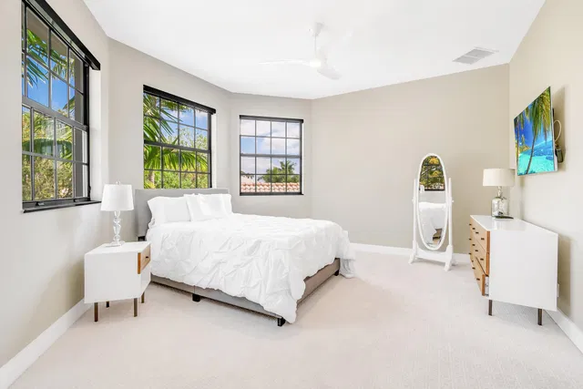 Eagles Landing Residence photo 17