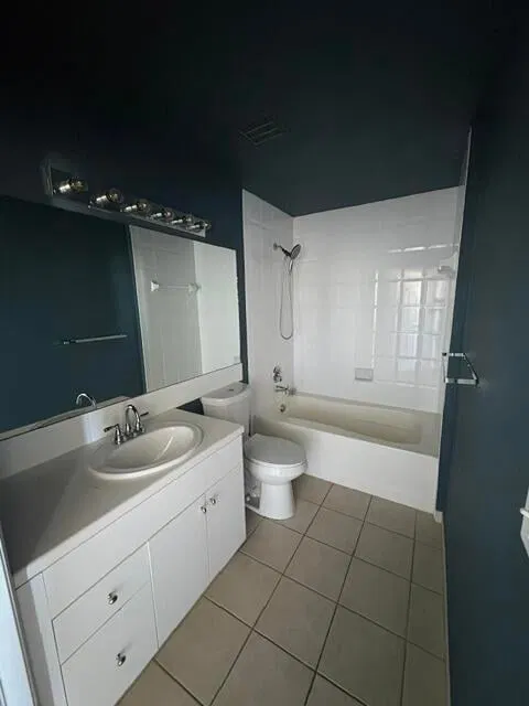 The Montecito Unit 611 photo 8