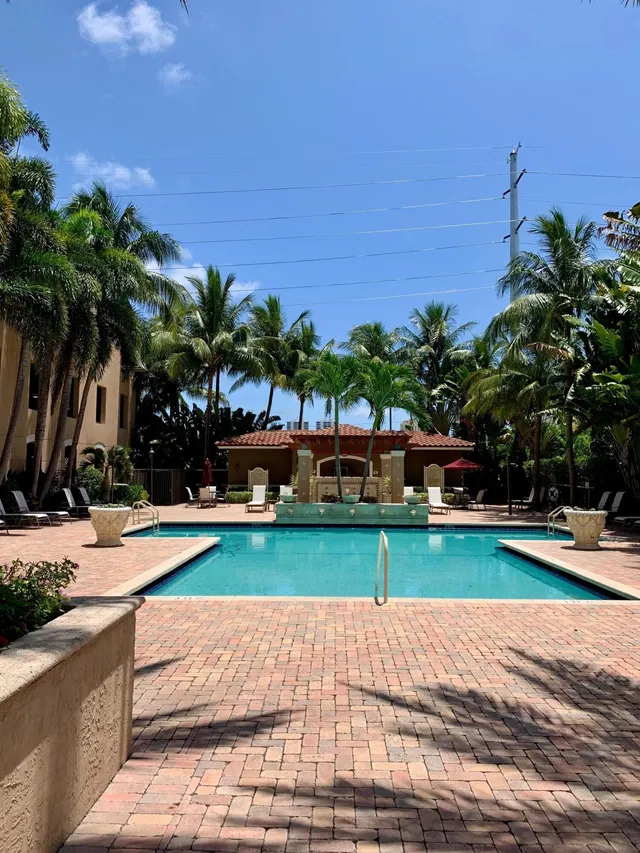 The Montecito Unit 611 photo 10