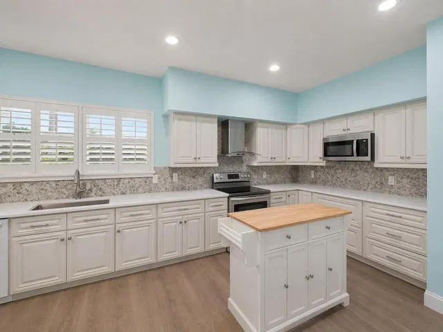 Residence photo 9