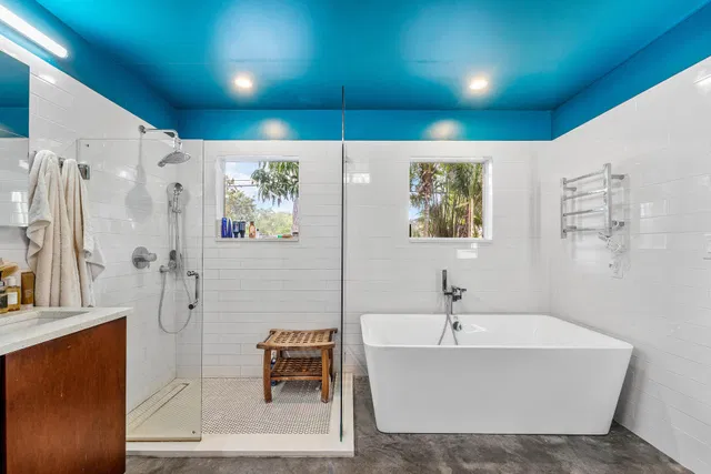  Residence photo 15