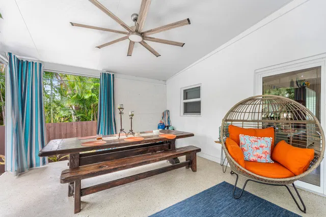  Residence photo 25