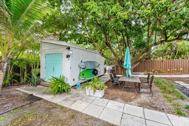  Residence photo 29