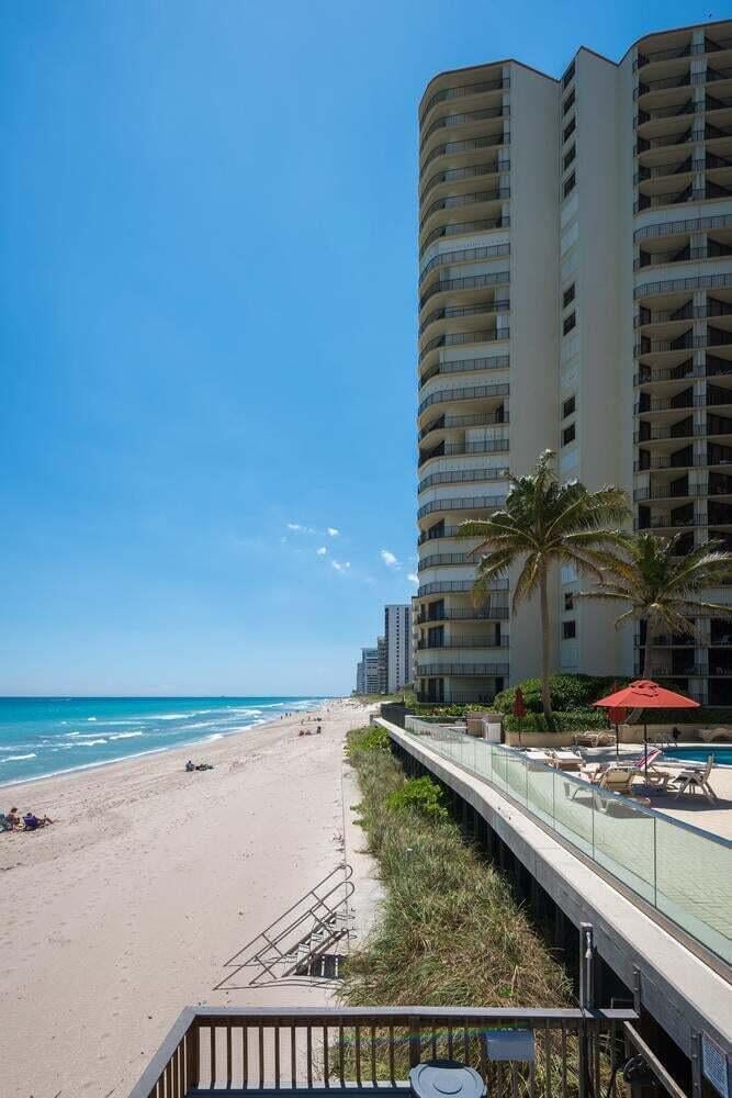 Aquarius Condominium Unit 903 photo 19