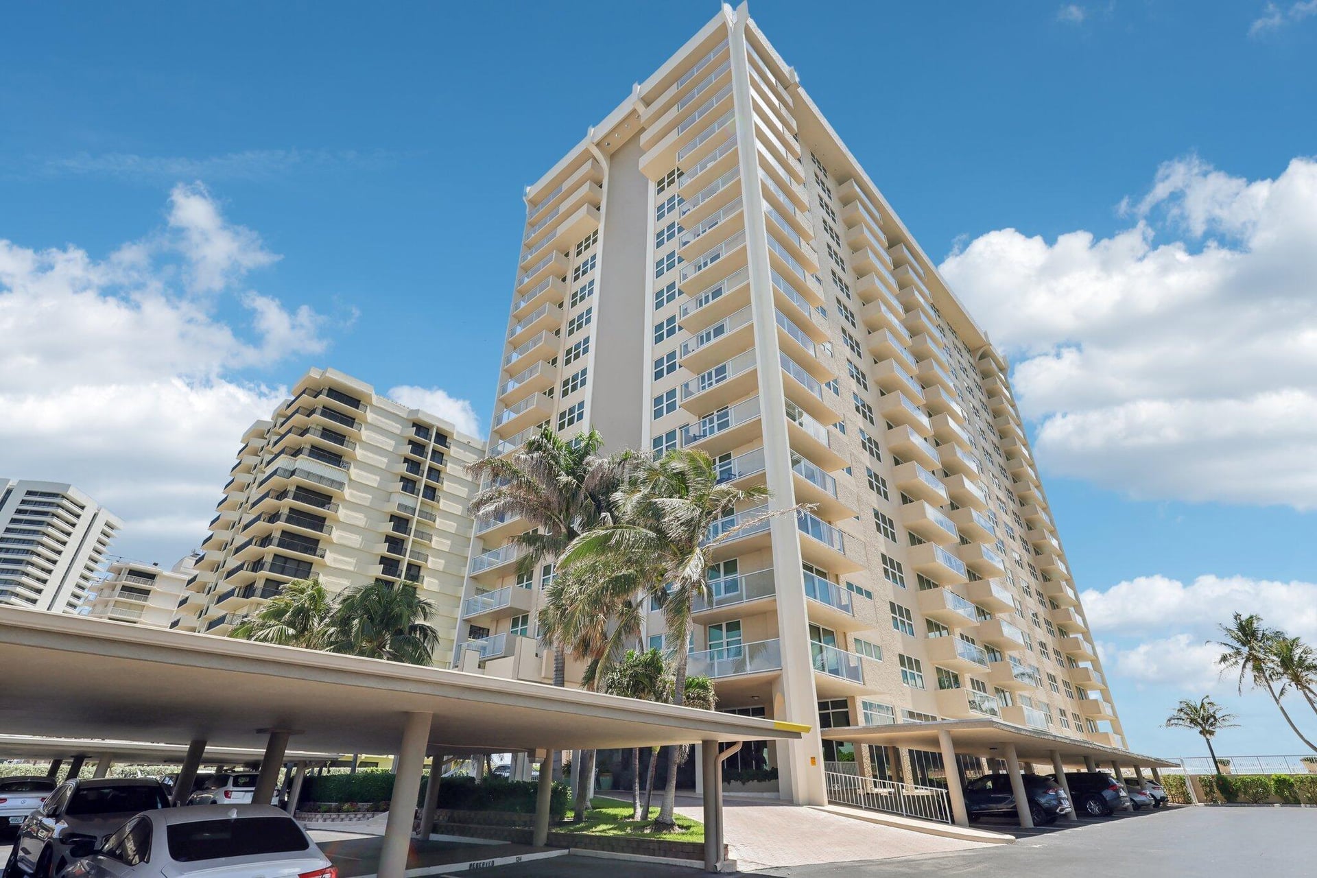 Aquarius Condominium Unit 903 photo 20