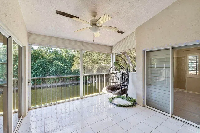 Unit 1707 photo 16