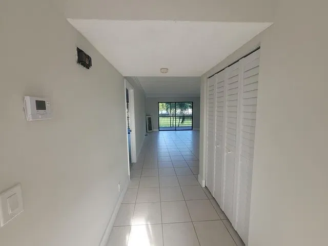 Unit 206 photo 6