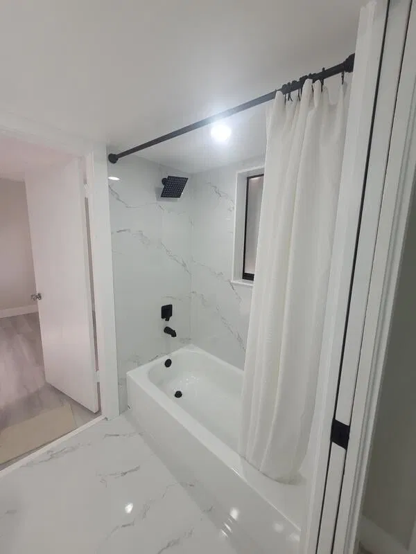 Unit 206 photo 10