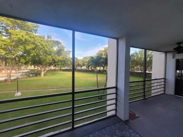 Unit 206 photo 36