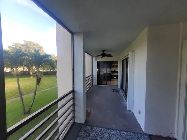 Unit 206 photo 37