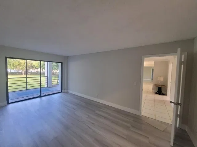 Unit 206 photo 44