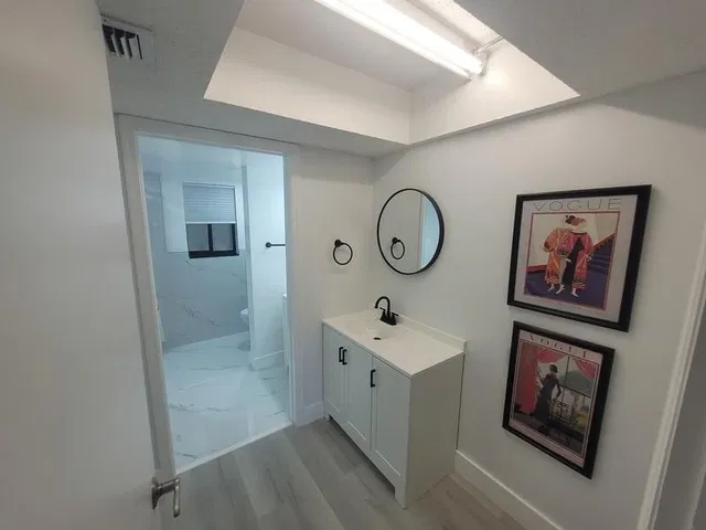 Unit 206 photo 45