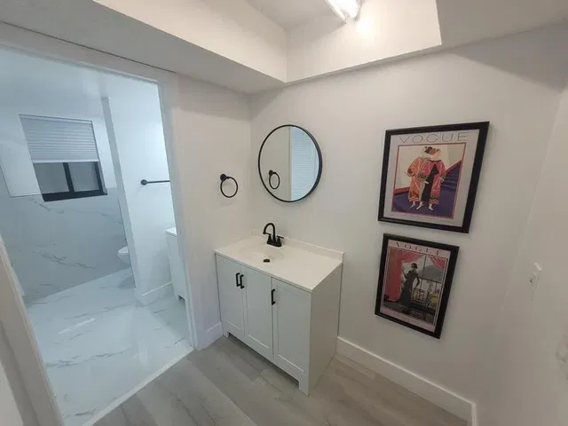 Unit 206 photo 46