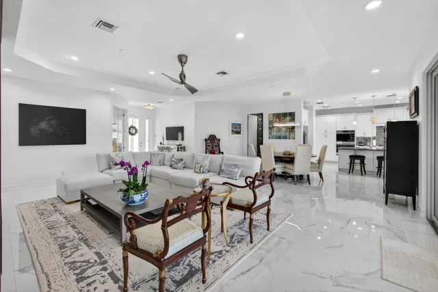 Jupiter Country Club Unit 105 photo 15