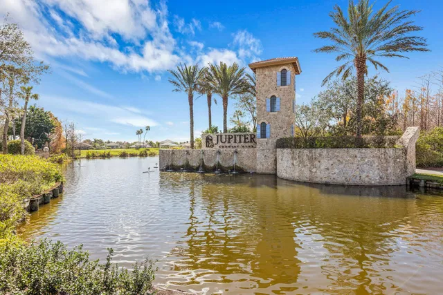 Jupiter Country Club Unit 105 photo 57