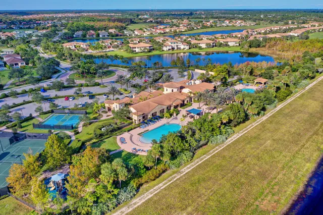 Jupiter Country Club Unit 105 photo 85